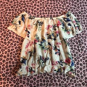 American Eagle Off The Shoulder Floral Top Size Sm